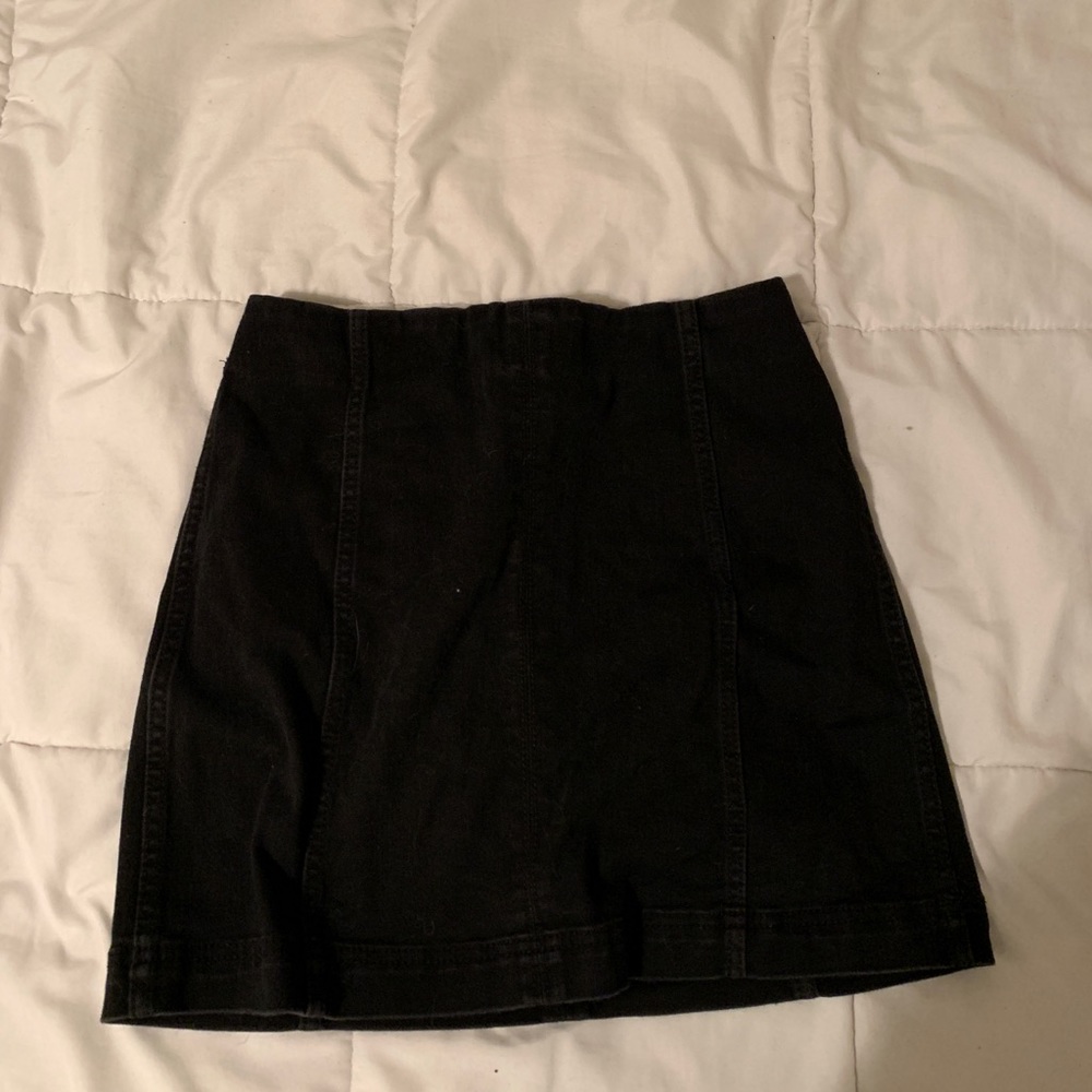 Black skirt